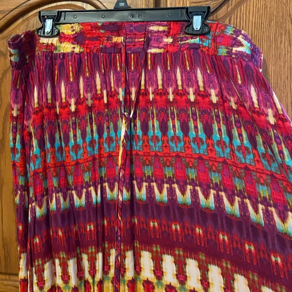 Colorful Patterned Women's Skirt, 2X - Picture 2 of 4